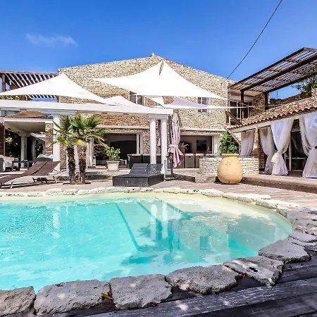 Petra Bianca A 10mn A Pied Du Port De Piscine Chauffee Privee 6 5 Sdb 12 Pers Villa Bonifacio (Corsica)